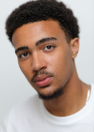 Comédien Theo